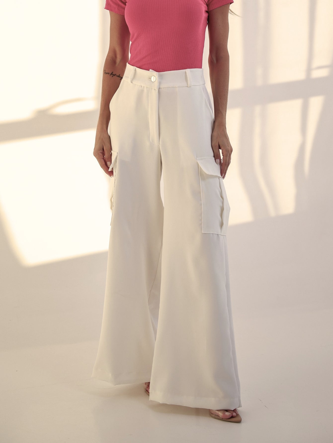 Calça Cargo Pantalona Alfaiataria Raquel