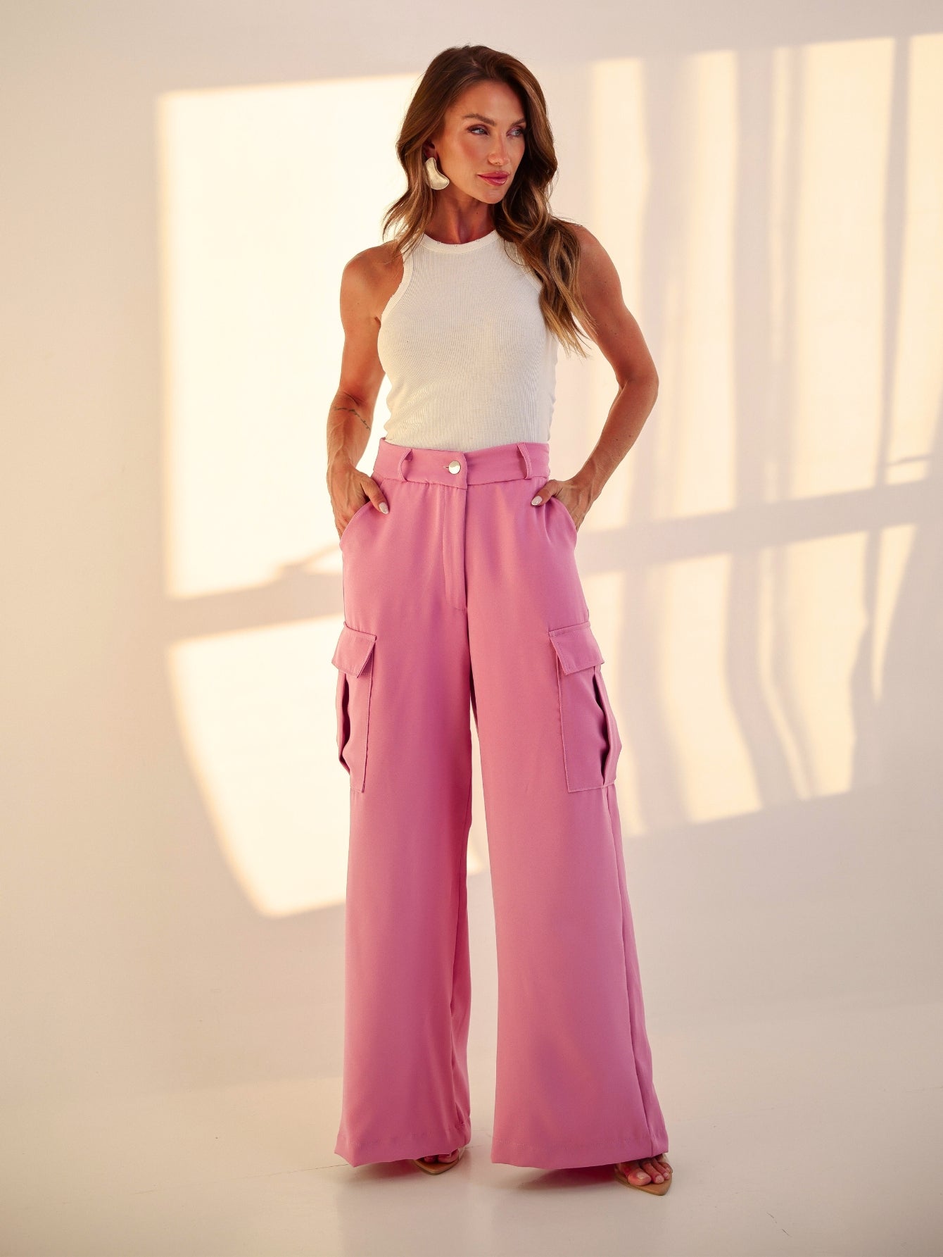 Calça Cargo Pantalona Alfaiataria Raquel