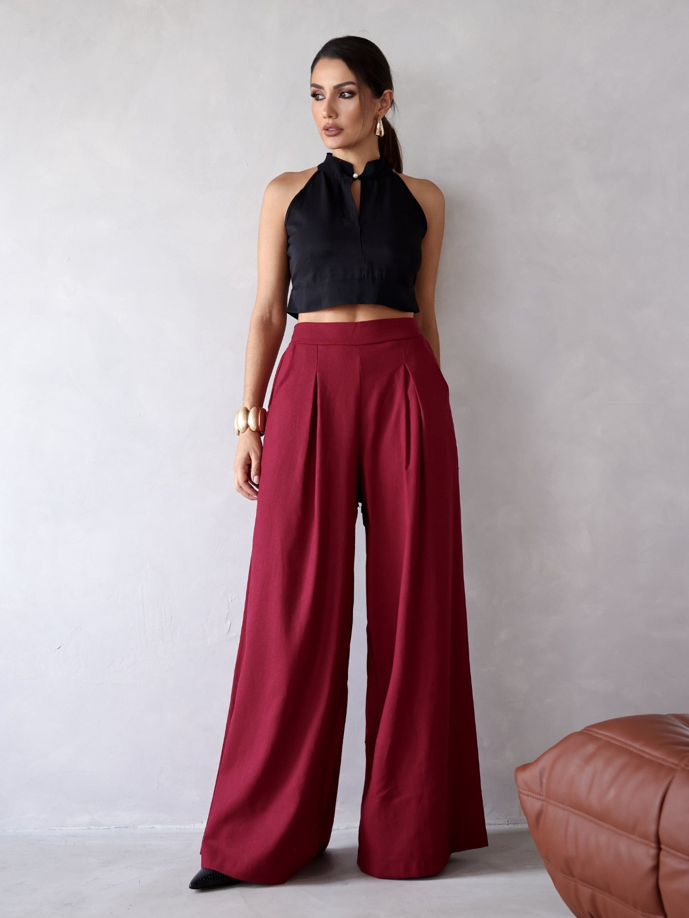 Calça Pantalona de Linho Cintura Alta com Elástico e Bolso Lateral Carmela