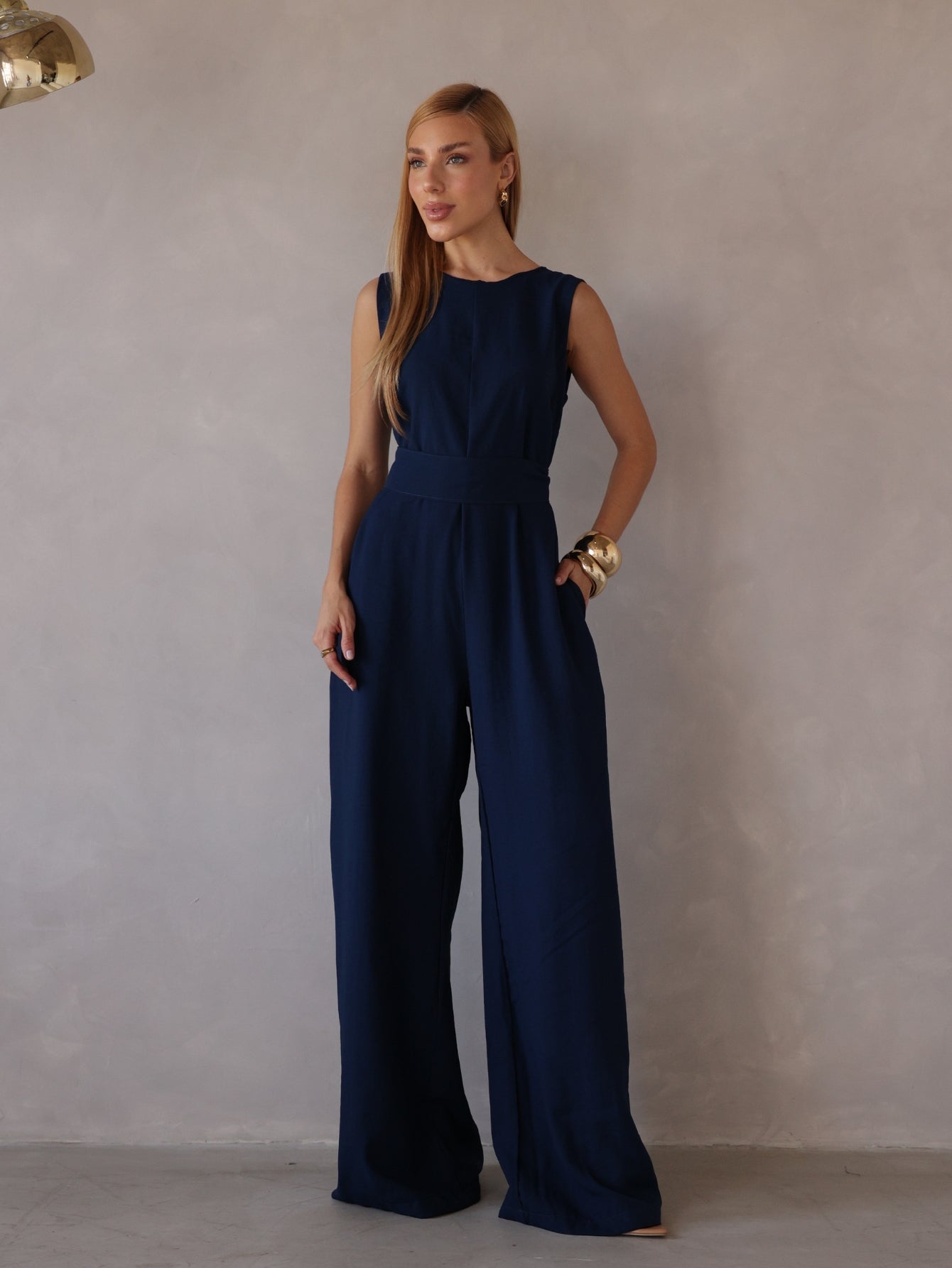 Macacão Pantalona Feminino Alfaiataria com Amarração Sandra