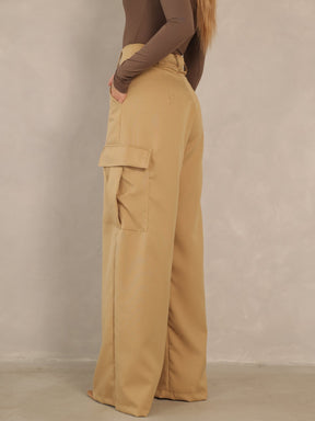 Calça Cargo Pantalona Alfaiataria  Raquel