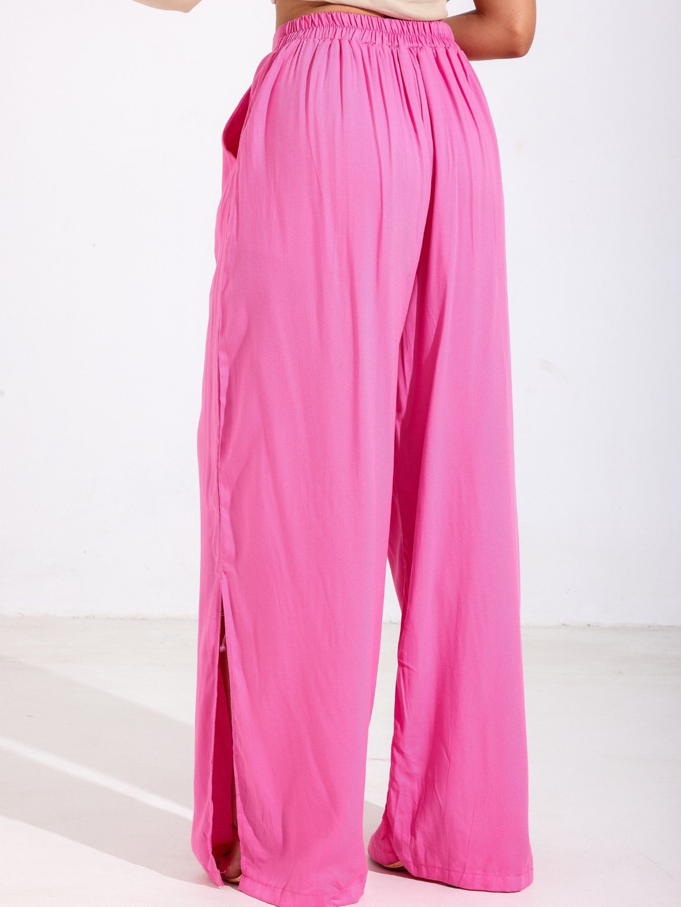 Calça Alfaiataria Reta com Fenda Lateral – Natalie