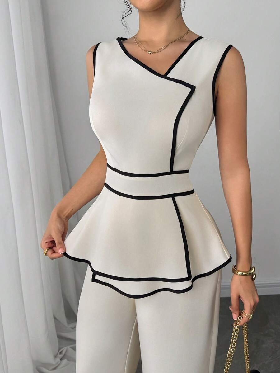 Modelyn Macacão Feminino com Recorte Contrastante e Barra Assimétrica sem Manga