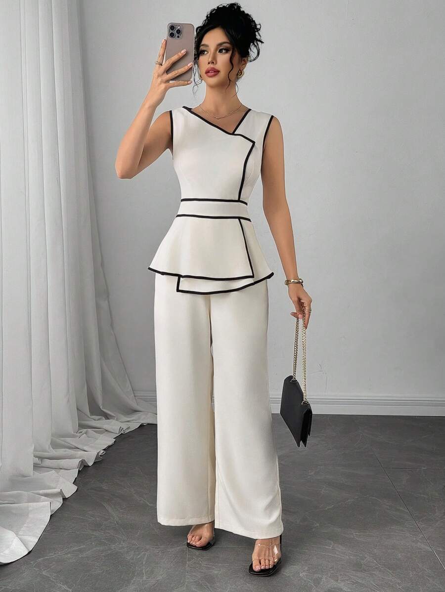 Modelyn Macacão Feminino com Recorte Contrastante e Barra Assimétrica sem Manga