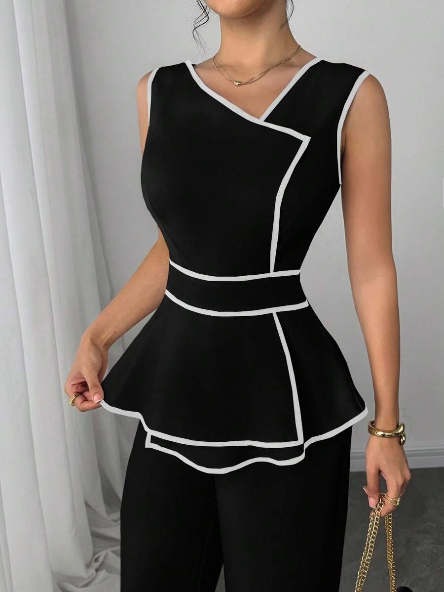 Modelyn Macacão Feminino com Recorte Contrastante e Barra Assimétrica sem Manga