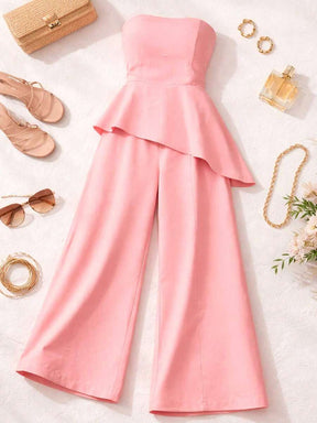 Conjunto Feminino Rosa com Calça Pantalona e Blusa Tomara que Caia Peplum Assimétrico em Tecido Marrant Elegante