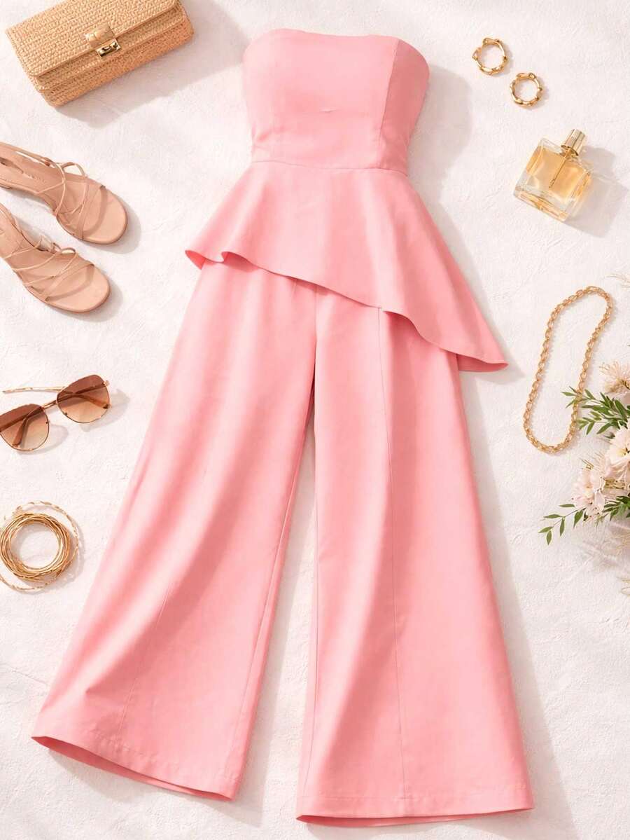 Conjunto Feminino Rosa com Calça Pantalona e Blusa Tomara que Caia Peplum Assimétrico em Tecido Marrant Elegante