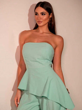 Conjunto Feminino Rosa com Calça Pantalona e Blusa Tomara que Caia Peplum Assimétrico em Tecido Marrant Elegante