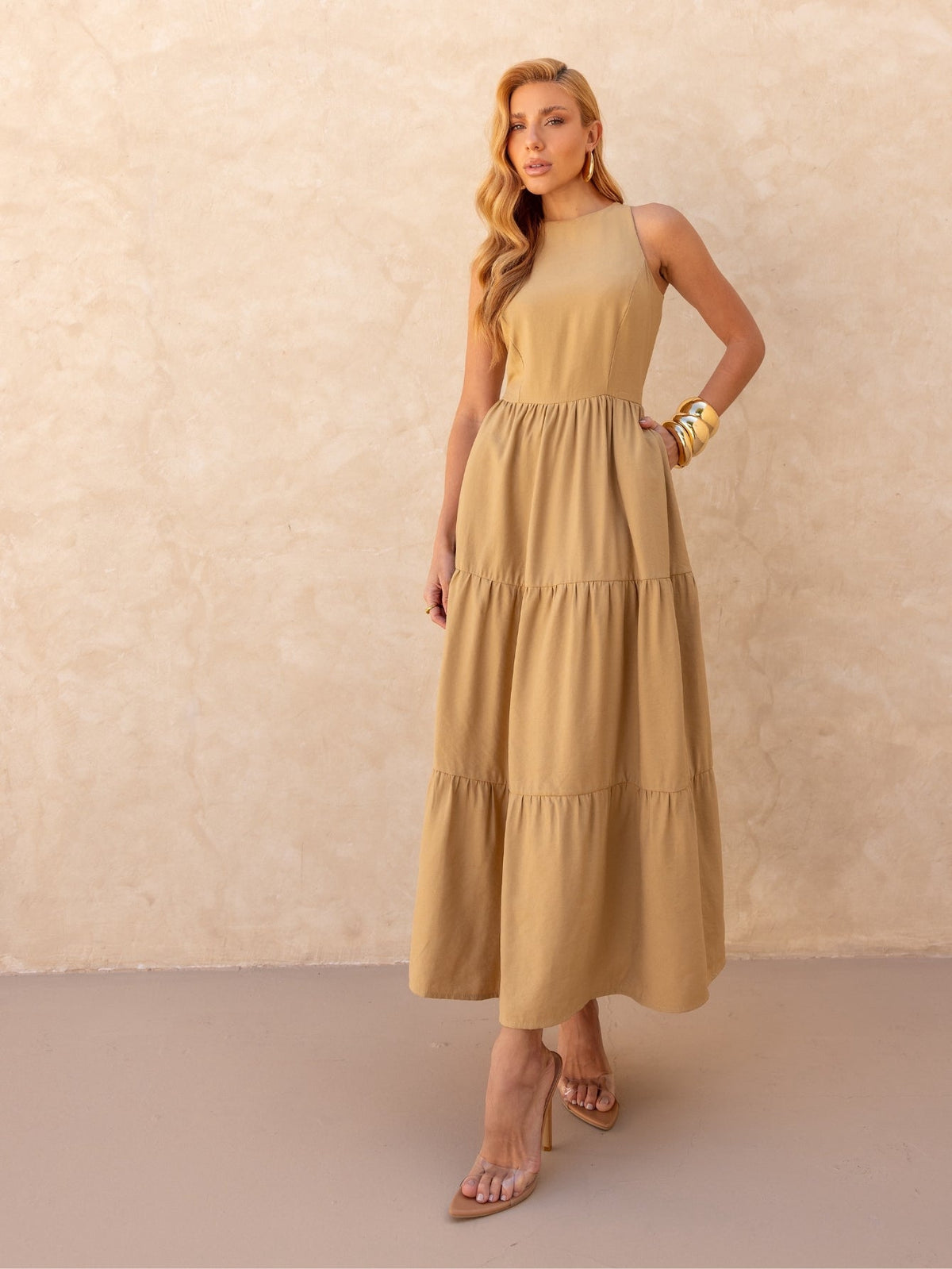 Vestido Longo Liso de Linho Sem Manga Zíper nas Costas Flora