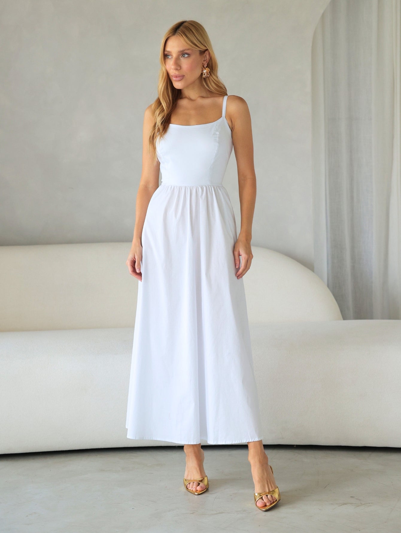Vestido Midi Tricoline com bolso Samanta