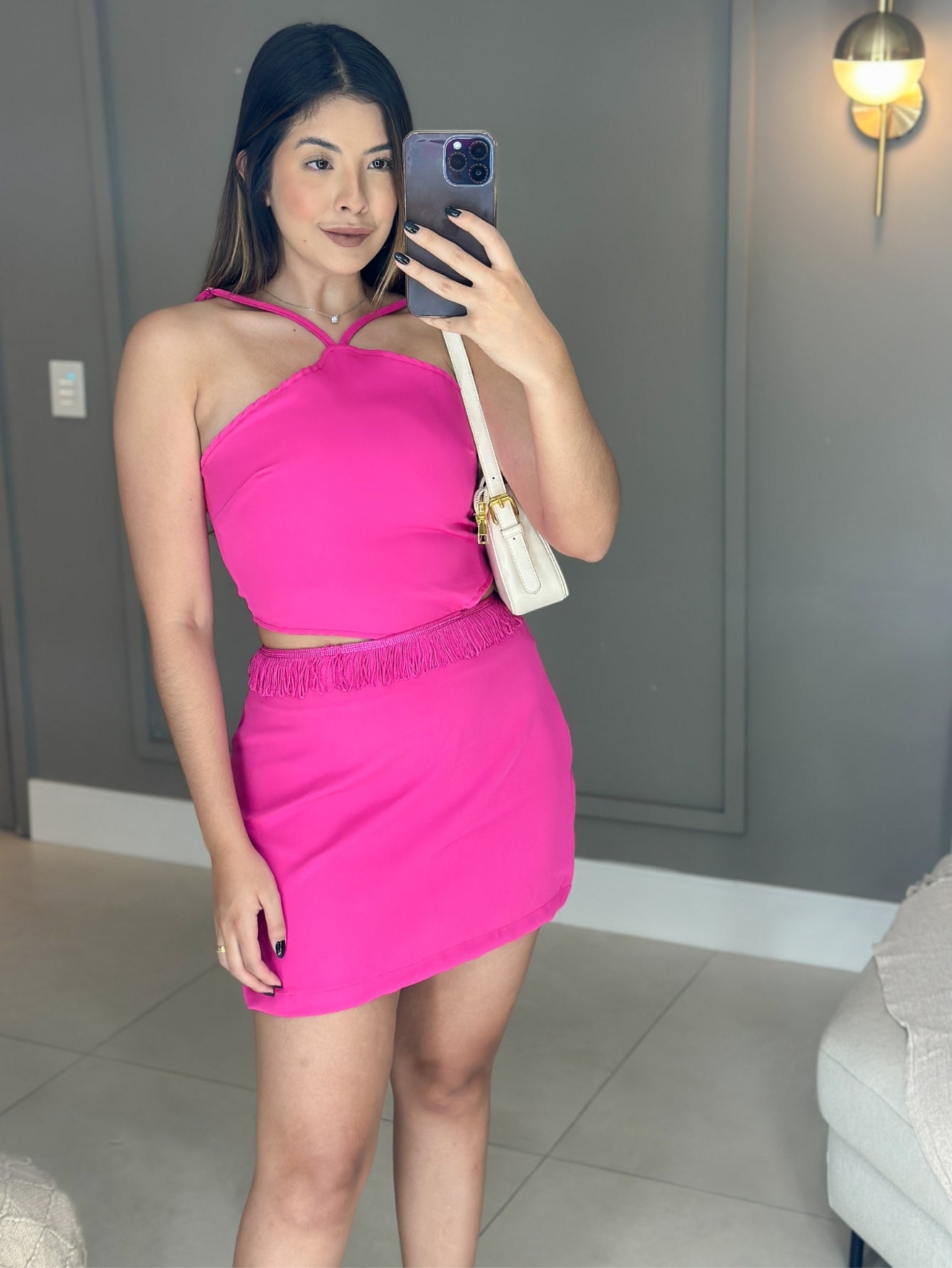 Vestido Cíntia Curto de Alfaiataria com Recortes