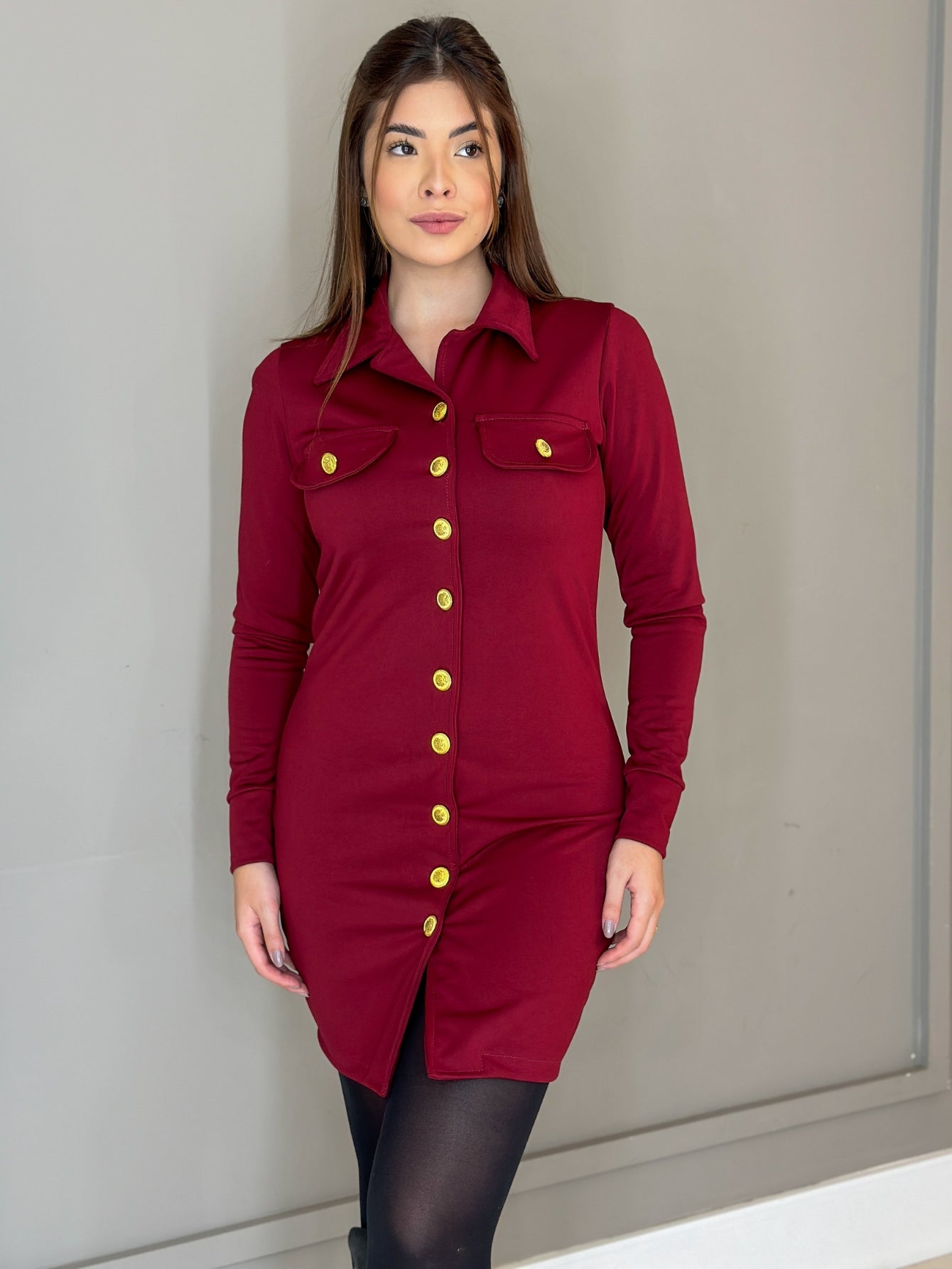 Vestido Curto Botoes dourados estruturado Betina