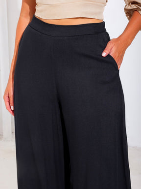 Calça Alfaiataria Reta com Fenda Lateral – Natalie