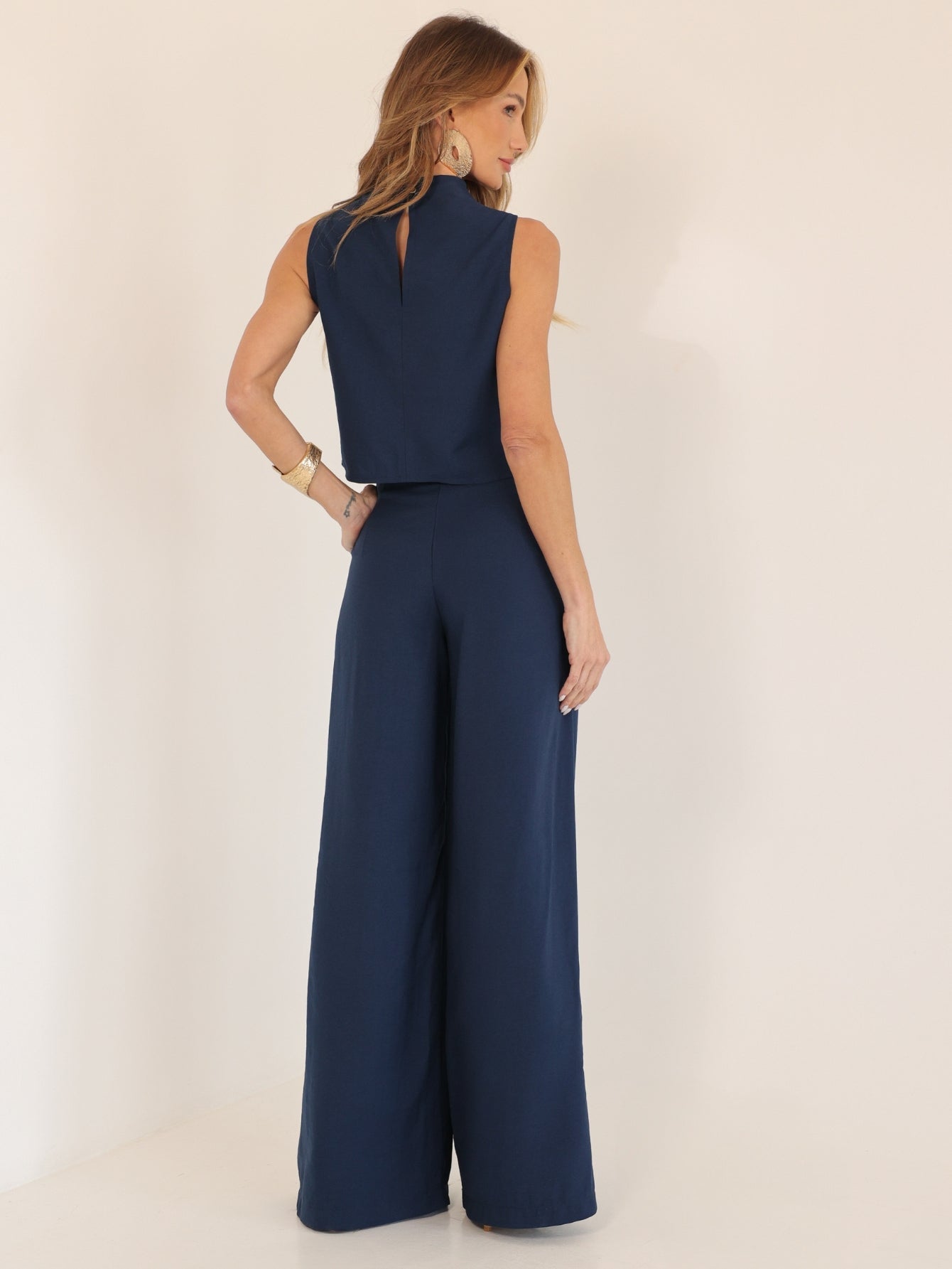 Conjunto Alfaiataria Calça Pantalona e Blusa Regata Hope