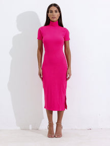 Vestido Midi Gola Alta Canelado com Fenda Lateral Cacharrel Mariah