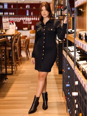 Vestido Curto Botoes dourados estruturado Betina