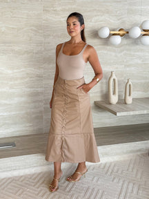 Saia Evasê de Couro Sintético Amara