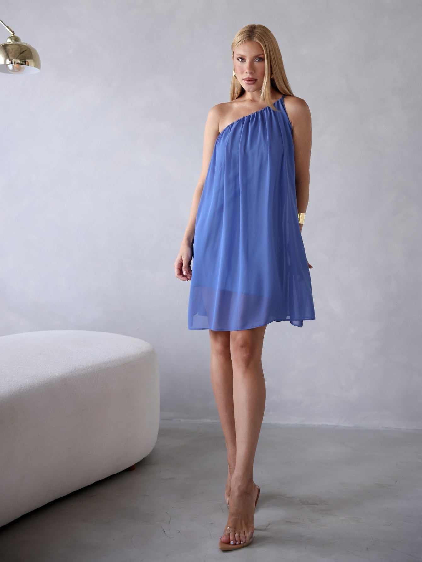 Vestido Manga Unica Fluido Curto Liliane