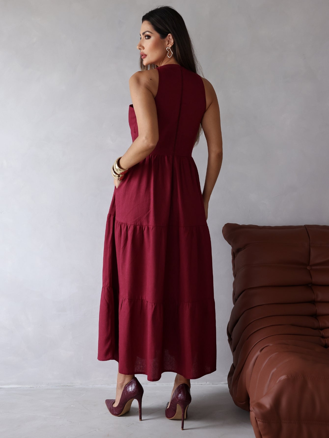 Vestido Longo Liso de Linho Sem Manga Zíper nas Costas Flora