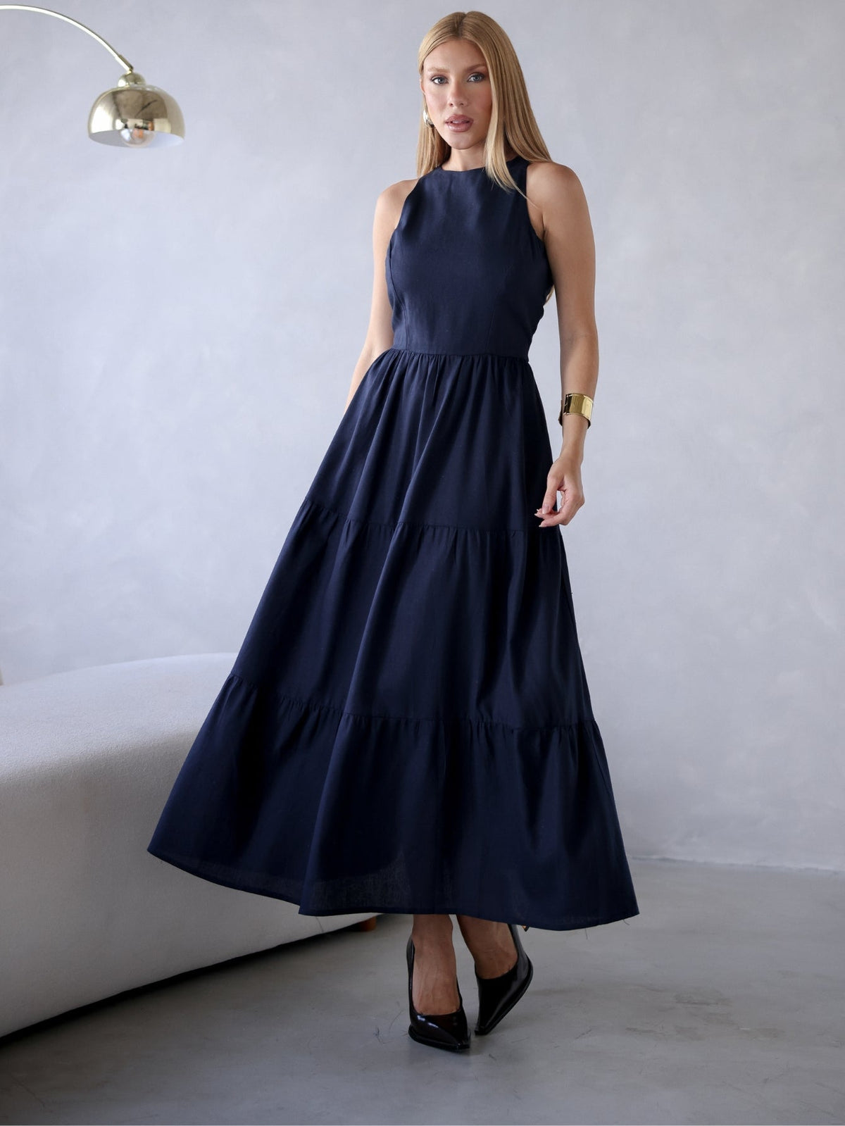 Vestido Longo Liso de Linho Sem Manga Zíper nas Costas Flora