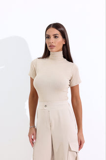 Blusa Manga Curta Canelada Gola alta Cacharrel