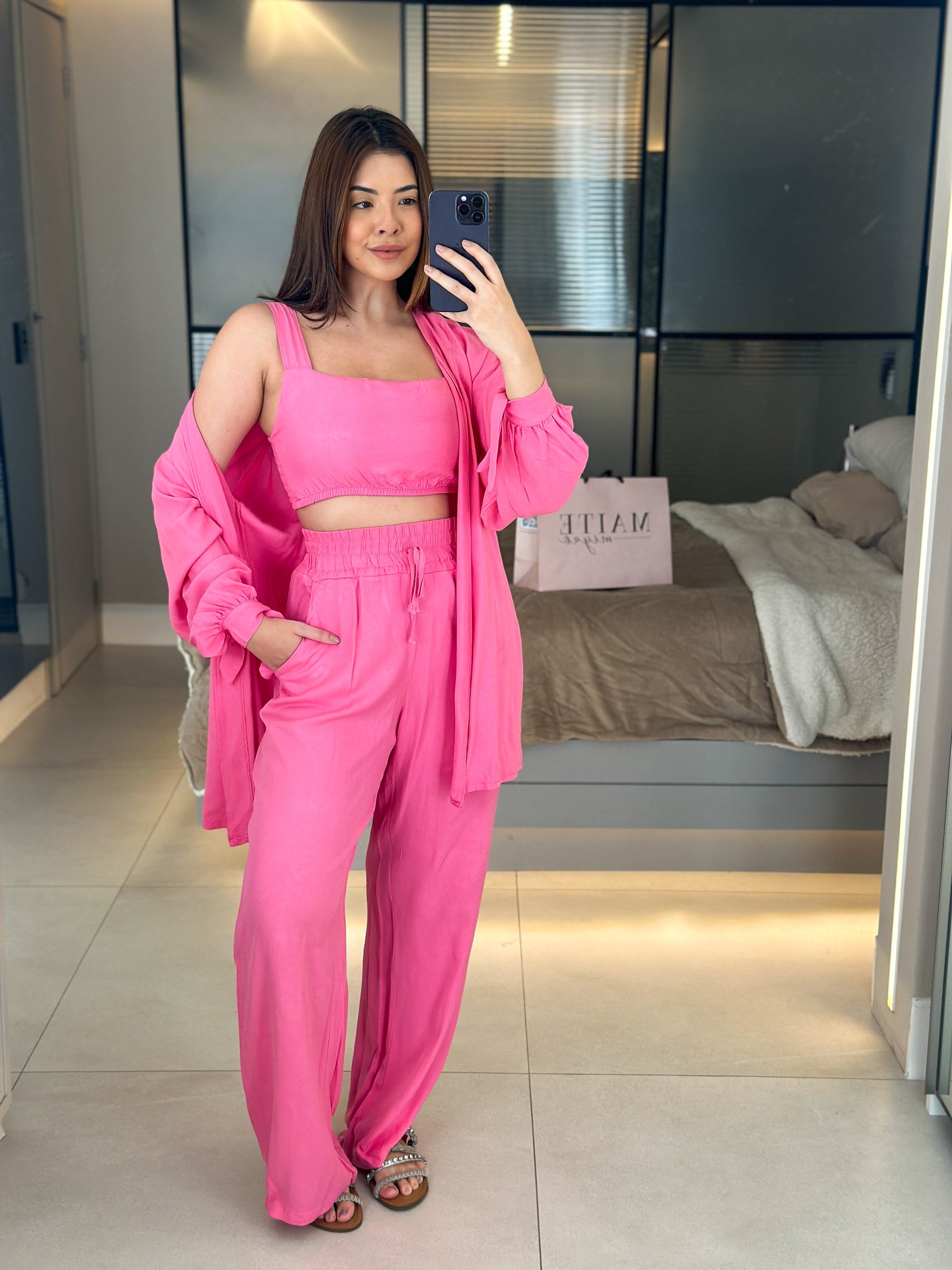 Conjunto Feminino Luna 3 Peças em Twill – Kimono, Calça Pantalona e Top