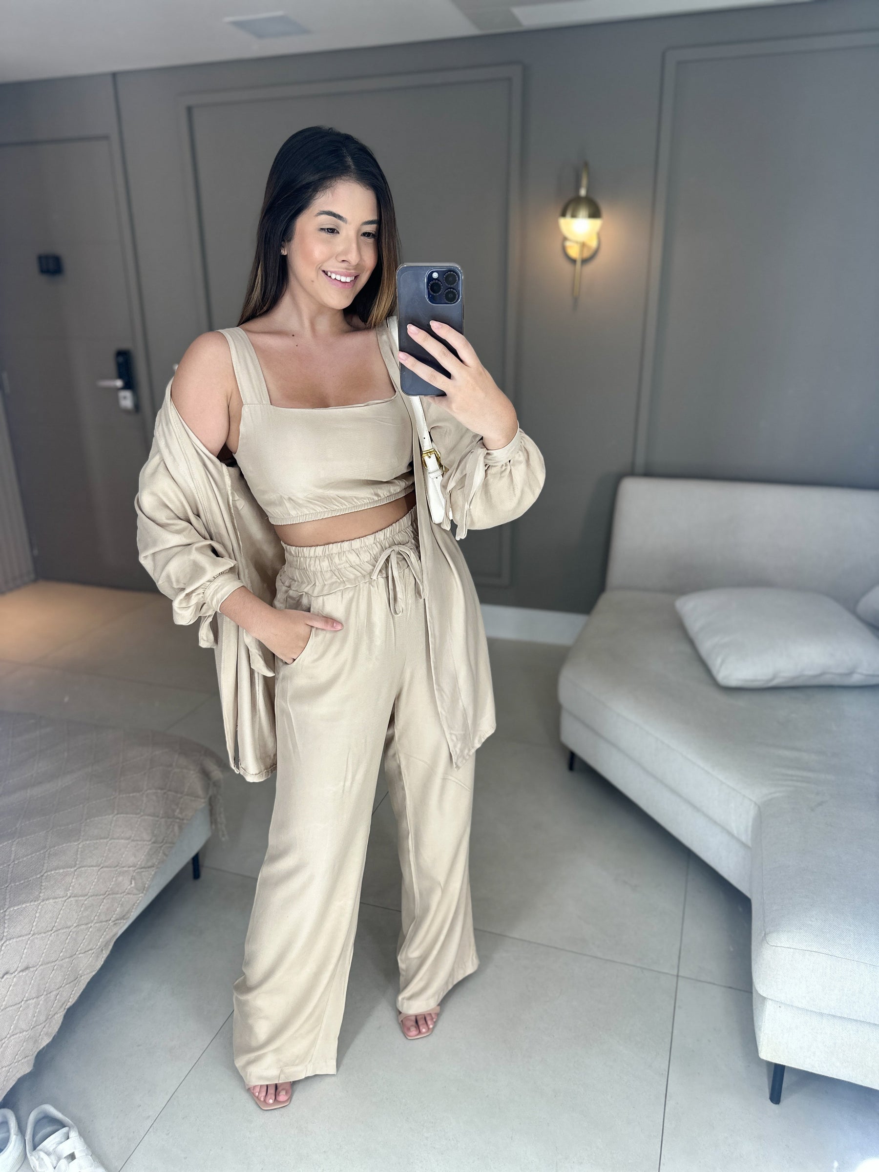 Conjunto Feminino Luna 3 Peças em Twill – Kimono, Calça Pantalona e Top