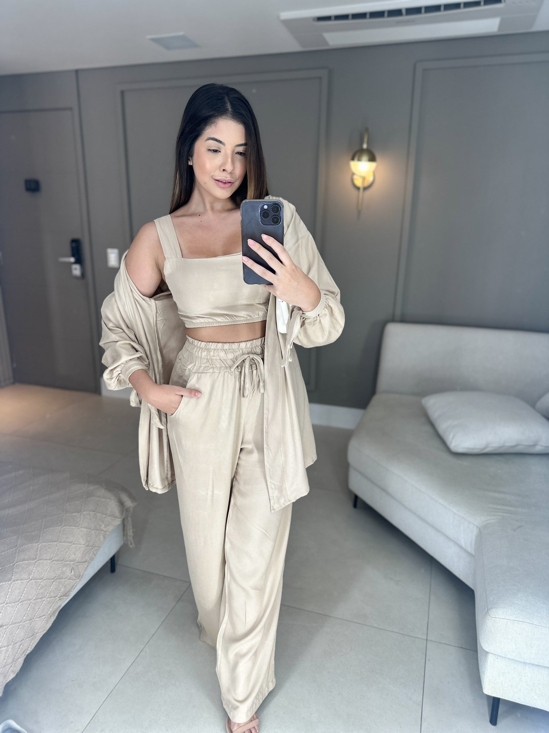 Conjunto Feminino Luna 3 Peças em Twill – Kimono, Calça Pantalona e Top