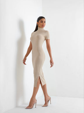 Vestido Midi Gola Alta Canelado com Fenda Lateral Cacharrel Mariah