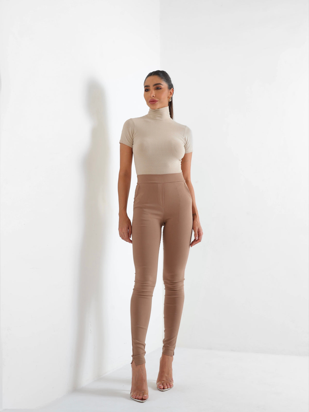 Calça Melinda Feminina Skinny em Bengaline Poliamida