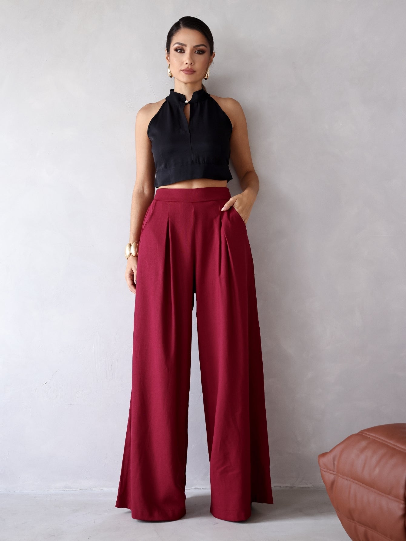 Calça Pantalona de Linho Cintura Alta com Elástico e Bolso Lateral Carmela