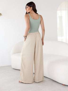 Calça Pantalona Fluida Comfy com Elástico e Bolso Lateral Maite