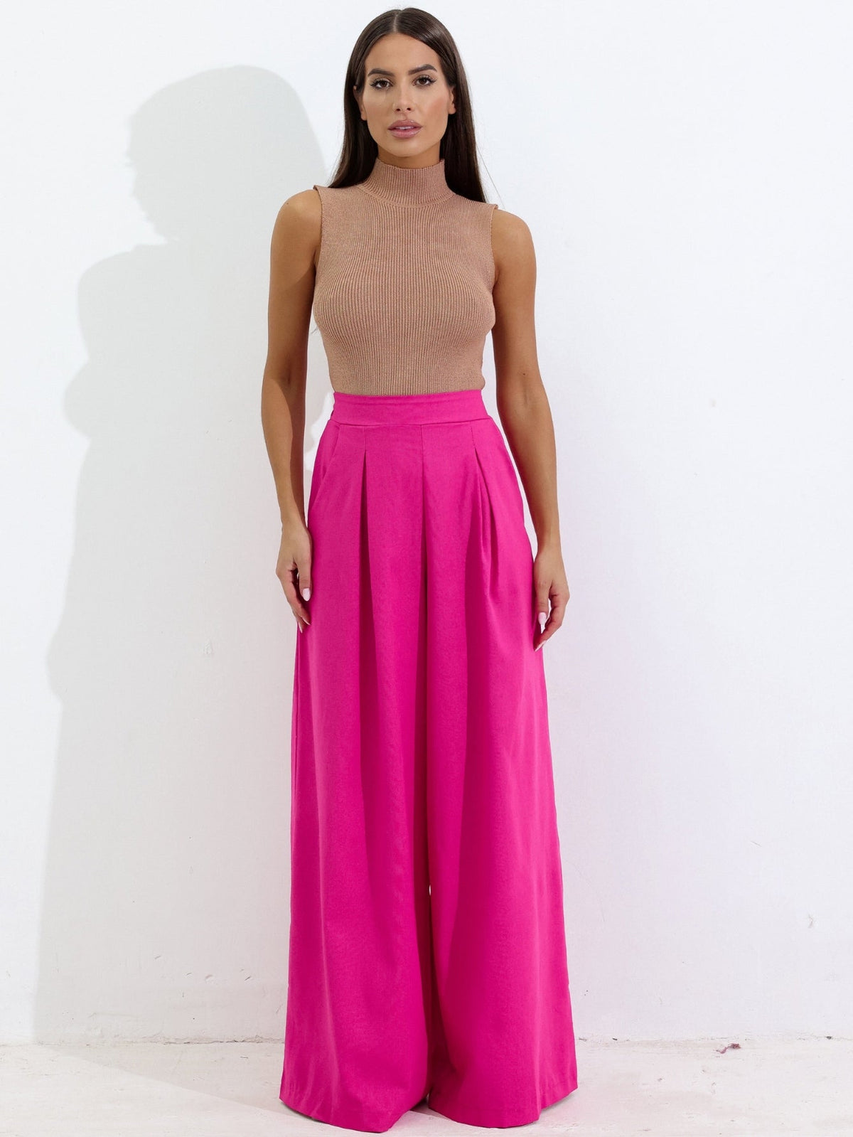 Calça Pantalona de Linho Cintura Alta com Elástico e Bolso Lateral Carmela