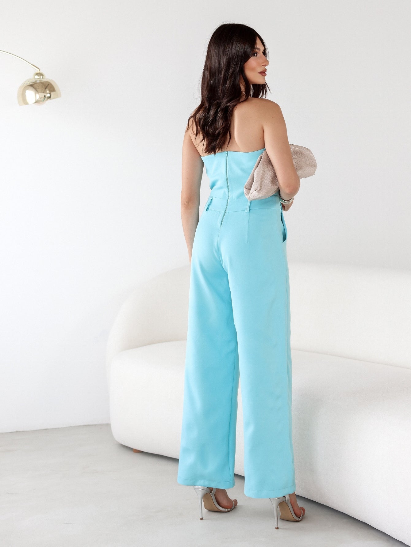 Macacão Alfaiataria tomara que caia calca reta Cecília