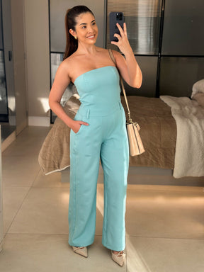 Macacão Alfaiataria tomara que caia calca reta Cecília