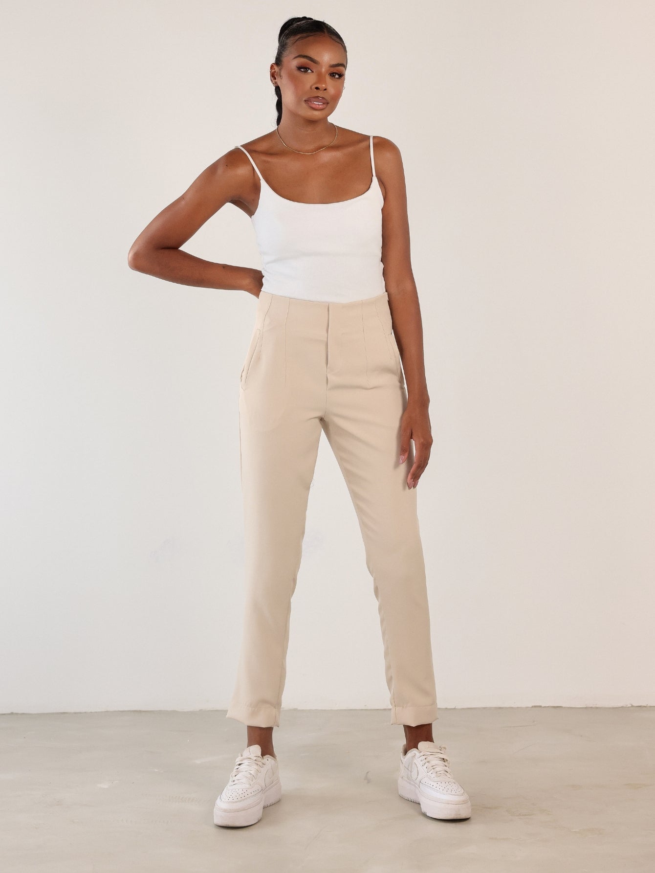 Calça Martina - Corte reto Alfaiataria