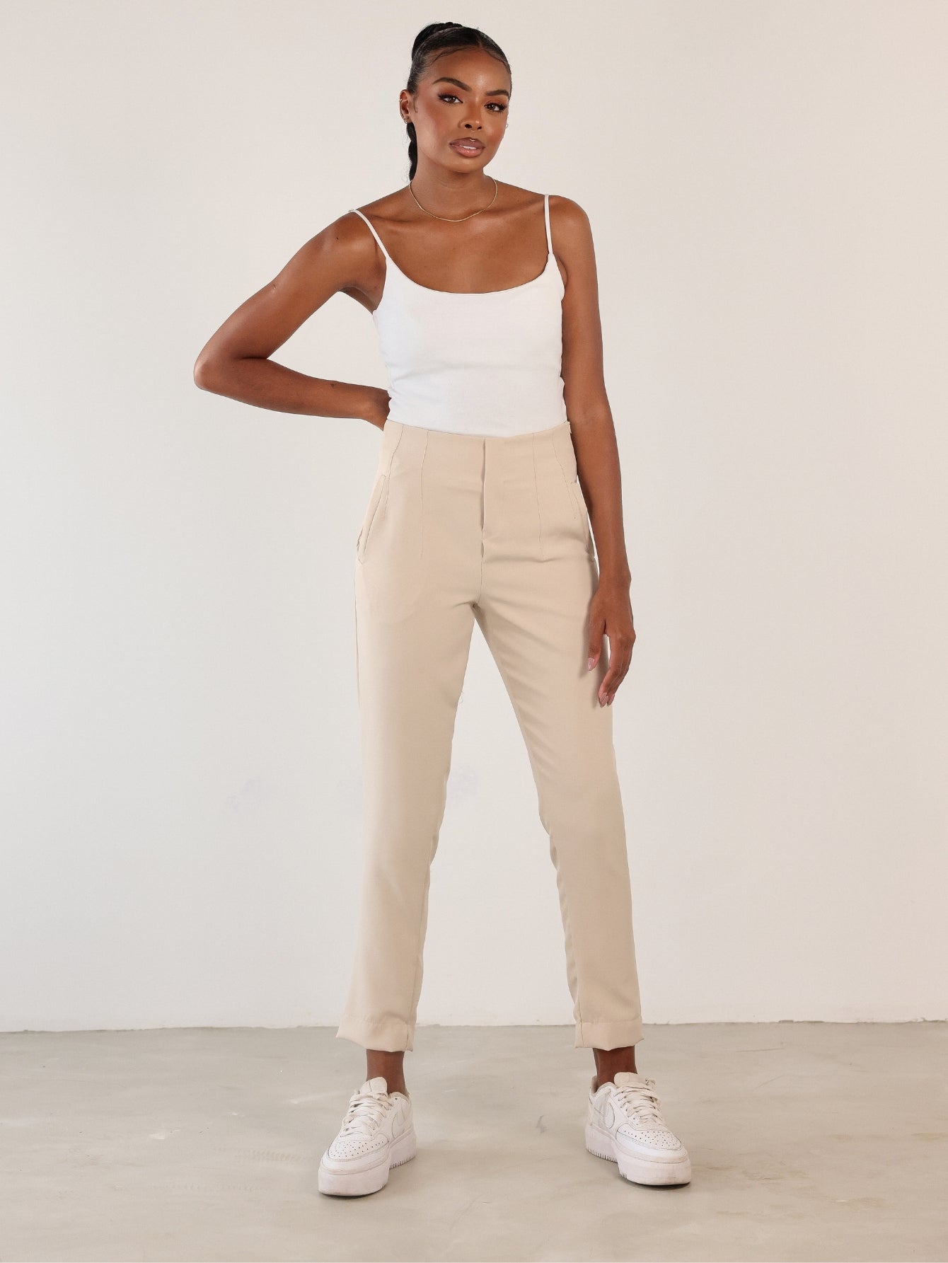 Calça Martina - Corte reto Alfaiataria