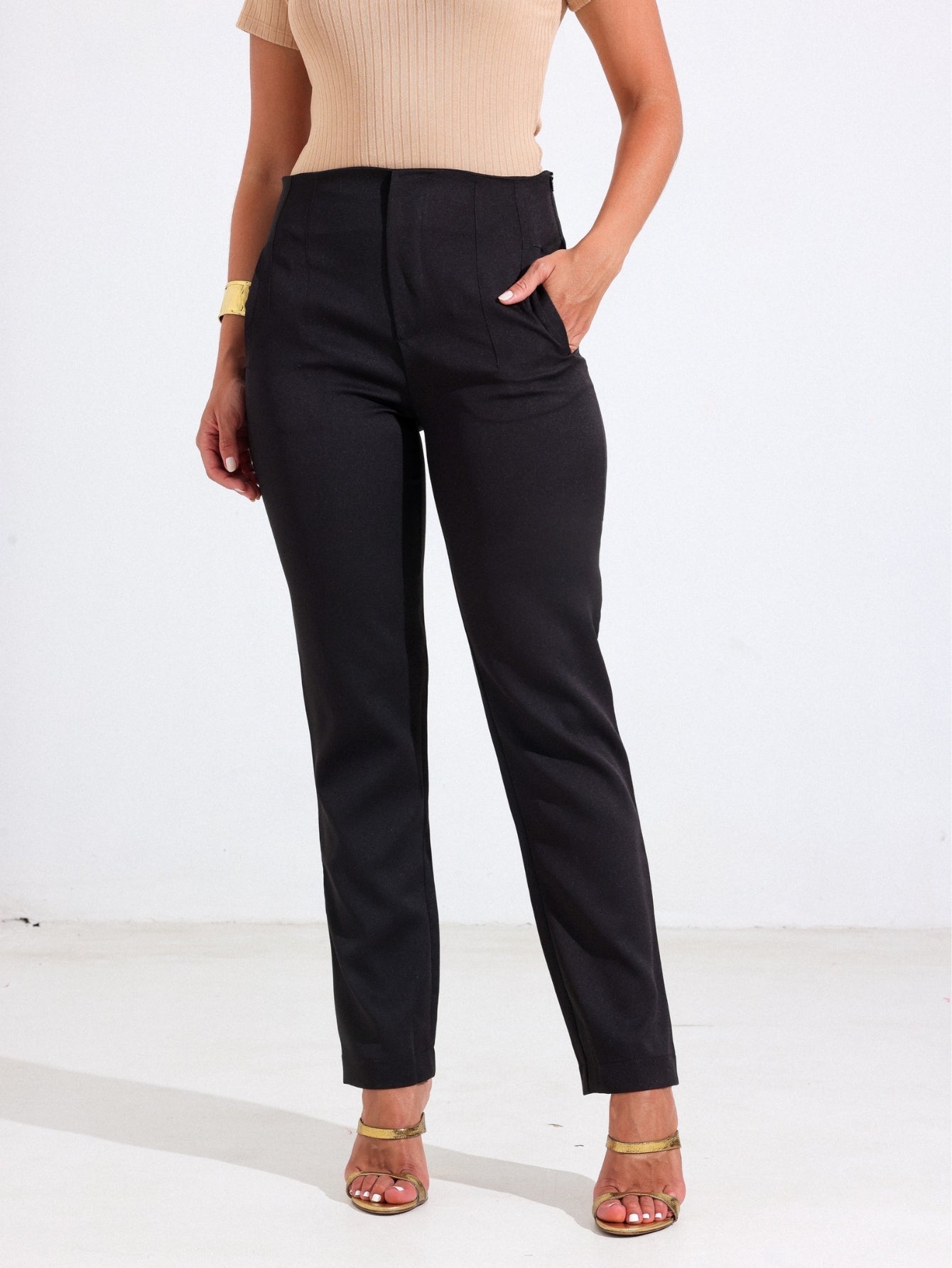 Calça Martina - Corte reto Alfaiataria