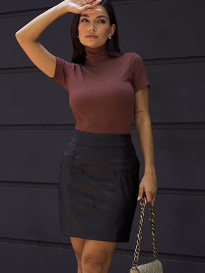 Blusa Manga Curta Canelada Gola alta Cacharrel